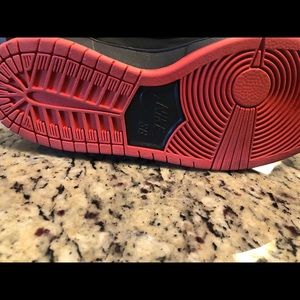 Nike SB Dunk Low Black Pigeon